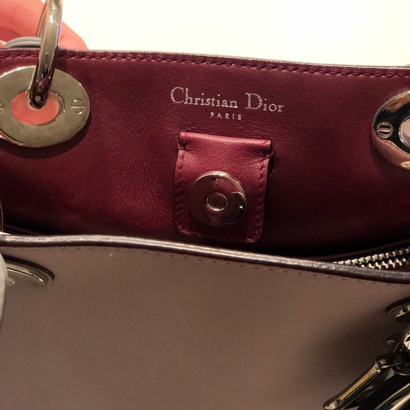 Christian Dior Smooth Lambskin Diorissimo Tote - Picture 3 of 5